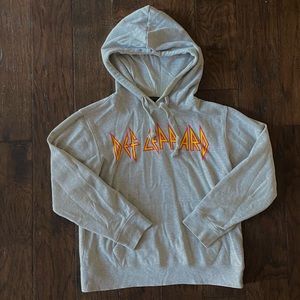 DEF LEPPARD Hoodie Forever21 (MEDIUM)